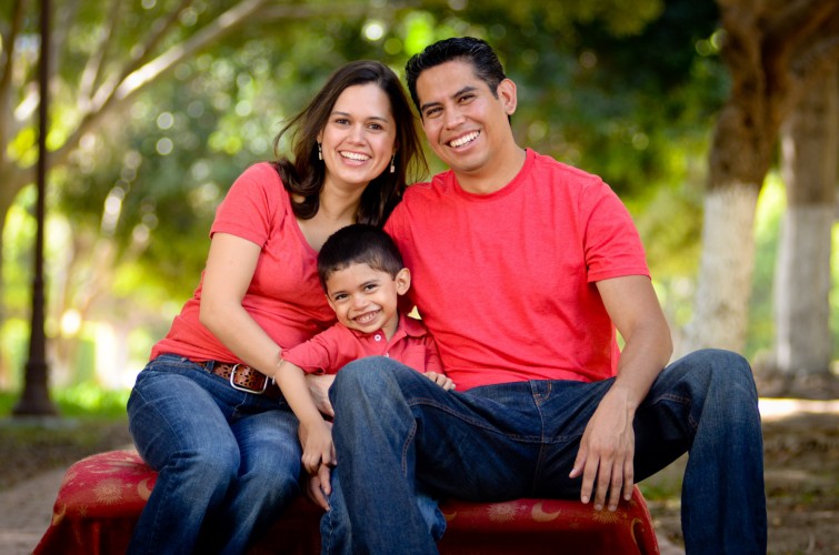 family woman men park tijuana baja alatorre lizeth aviles photography