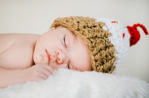 newborn baby boy mother bond tijuana san diego lizeth aviles photography