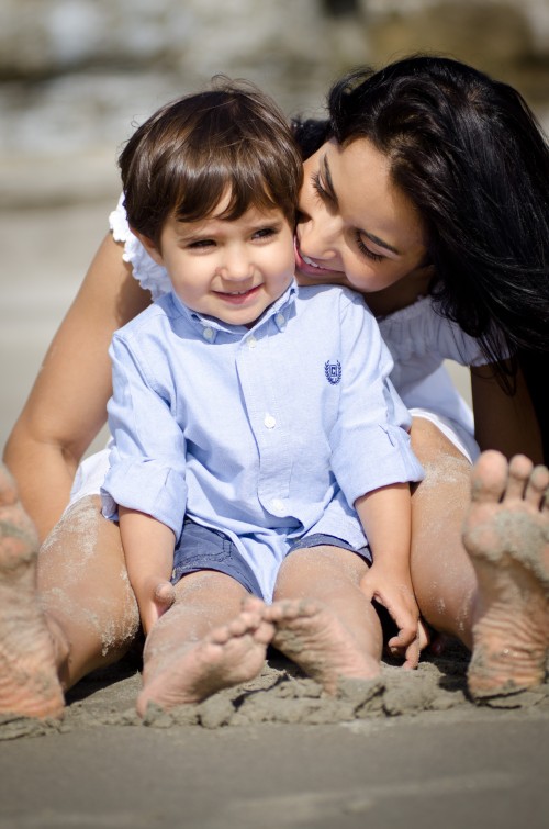 family boy mom beach rosarito baja waves sun lizeth aviles photography