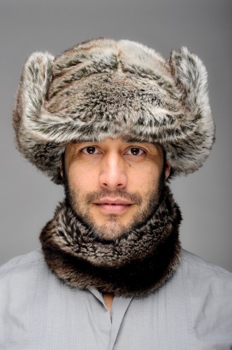 Portrait dublin Ireland Luis Aviles scarf grey color lizeth aviles photography